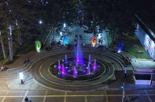 Taman Air Mancur Dago Bandung